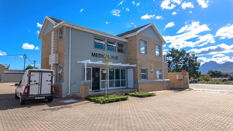 3 Bedroom Property for Sale in Groenkloof Retirement Village Western Cape
